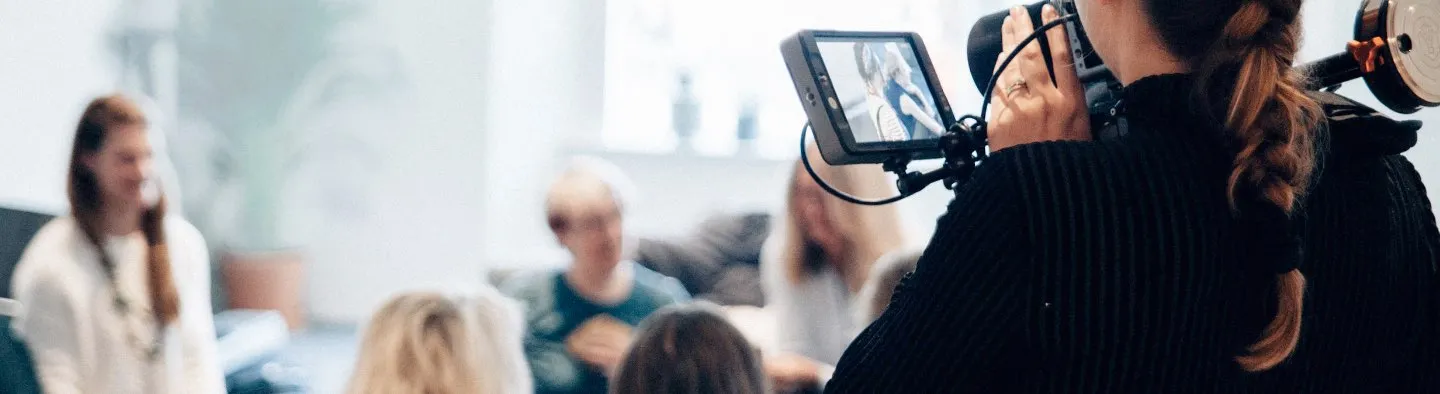 Conférence de presse filmée